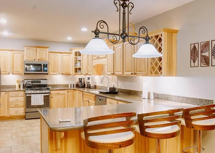 Holiday home Relaxingrejuvenating 4br 3 And Half Ba *
