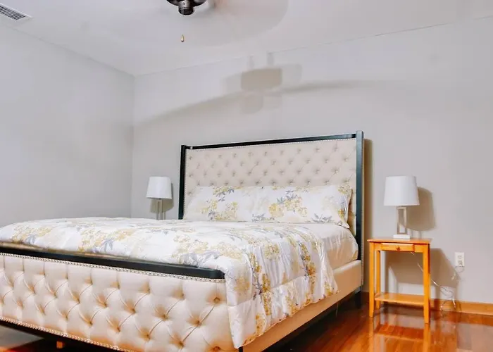 Relaxingrejuvenating 4br 3 And Half Ba Munds Park