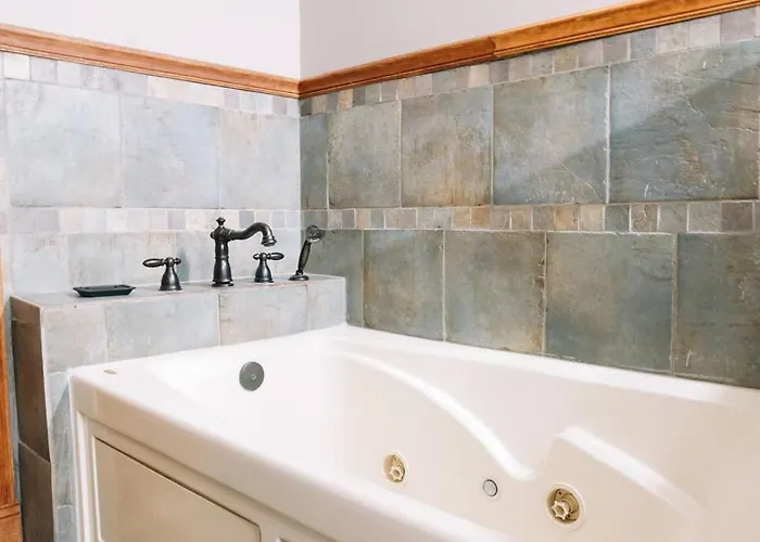 Relaxingrejuvenating 4br 3 And Half Ba