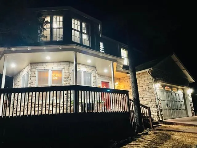 Holiday home Relaxingrejuvenating 4br 3 And Half Ba *